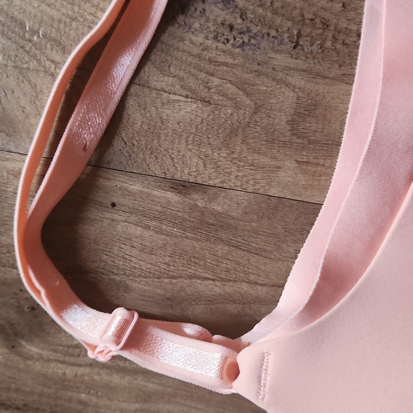 Warner's bra - Picture 5 of 7